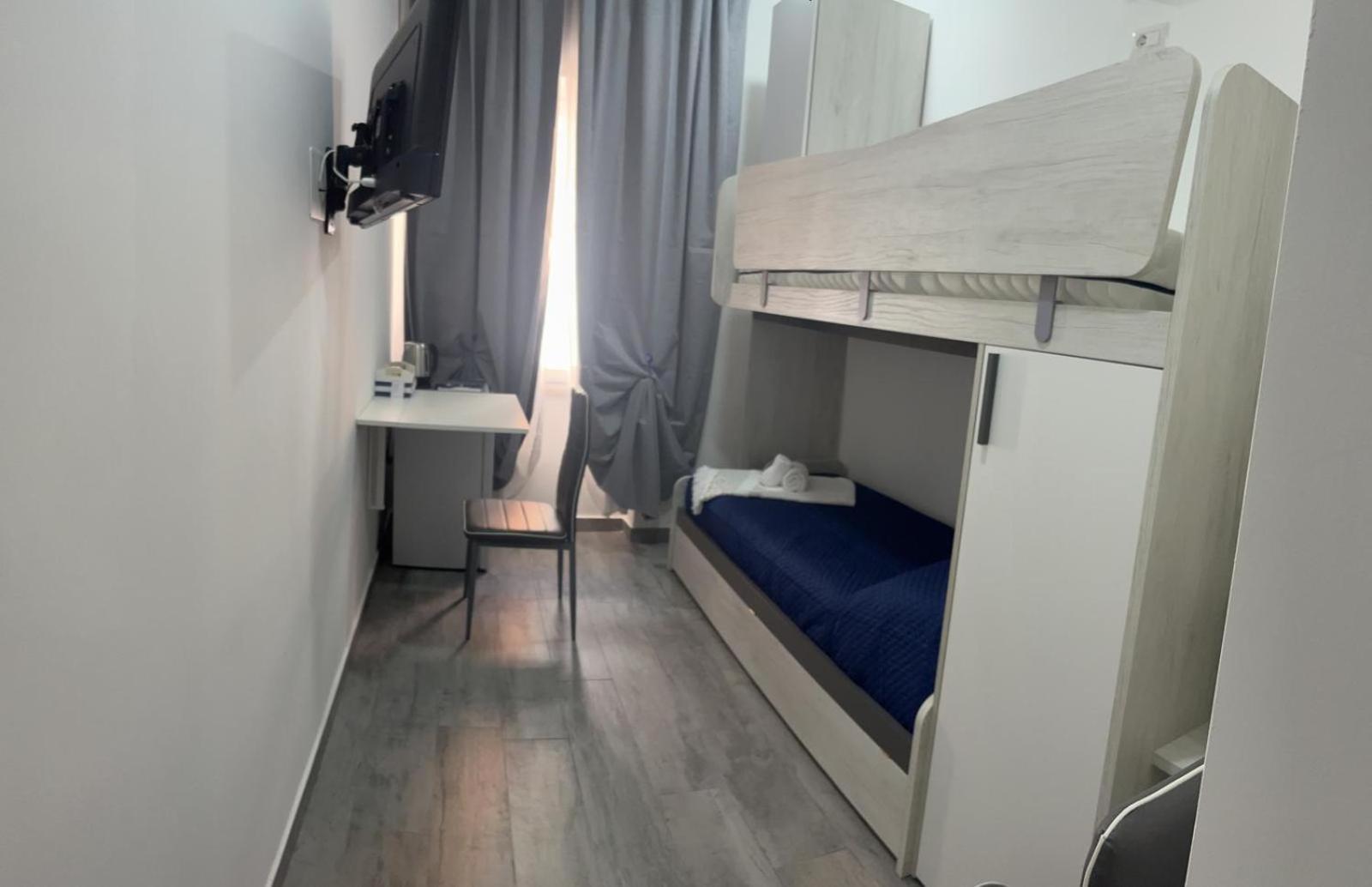 Anyma Home Crotone Luaran gambar